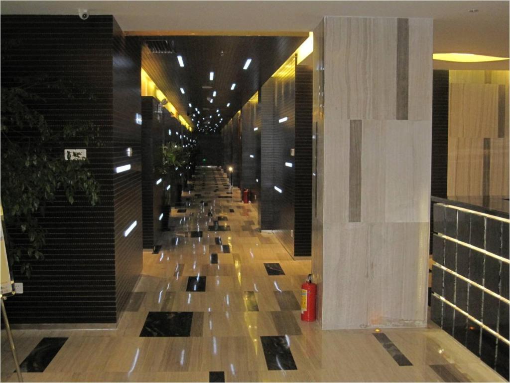 U Hotel Shenzhen Buitenkant foto
